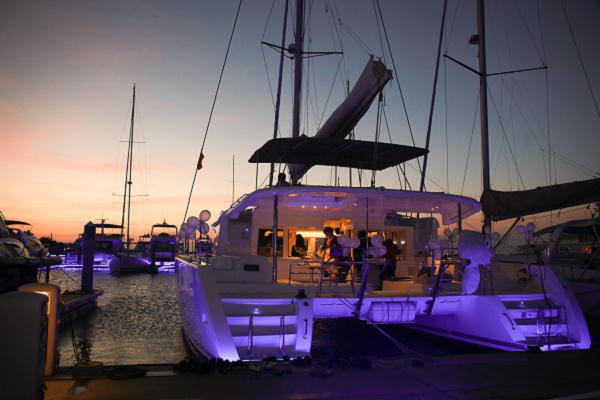 碼頭靜泊晚宴、派對 碼頭靜泊晚宴、派對