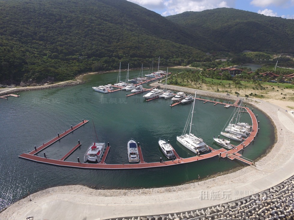 三亞亞龍灣游艇會(huì)碼頭 三亞亞龍灣游艇會(huì)碼頭