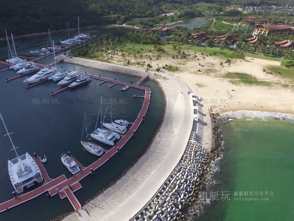 三亞亞龍灣游艇會(huì)碼頭 三亞亞龍灣游艇會(huì)碼頭