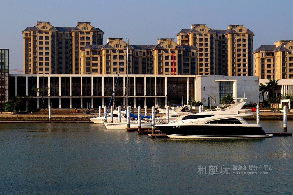 海南?？谛虏簫u國際游艇會