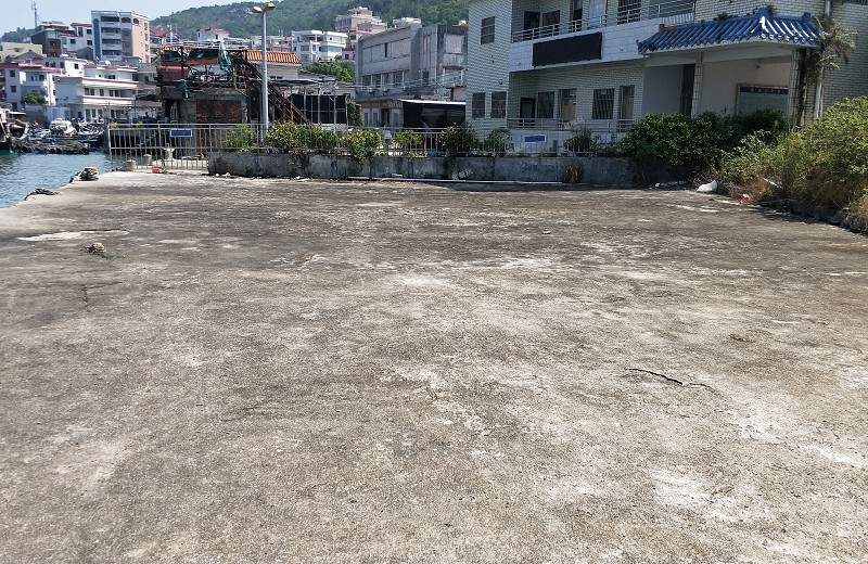 444005.jpg 444005.jpg