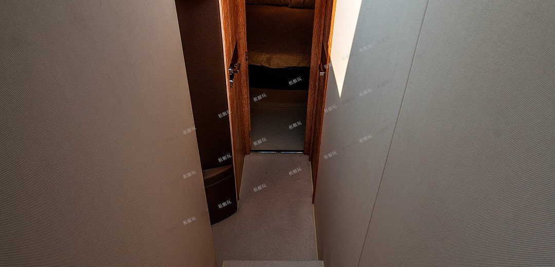 Azimut 54 豪華游艇